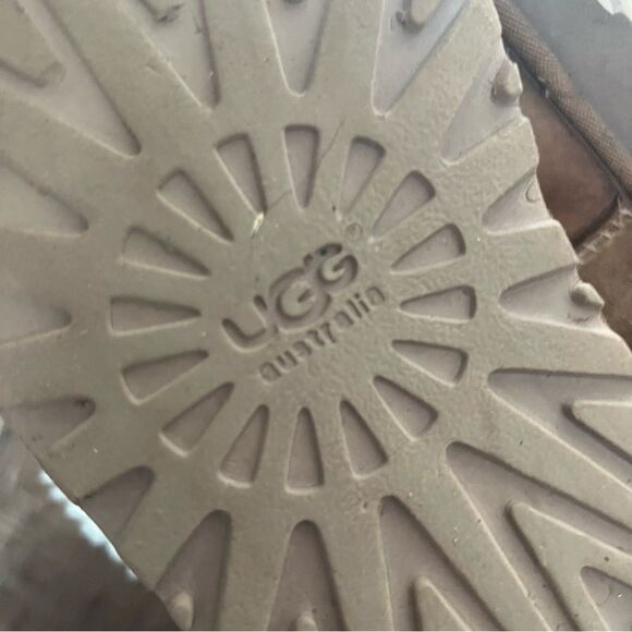 UGG Bailey Bow II Boots S/N 1002954
women US 5 brown suede satin bows shearling - Picture 6 of 12